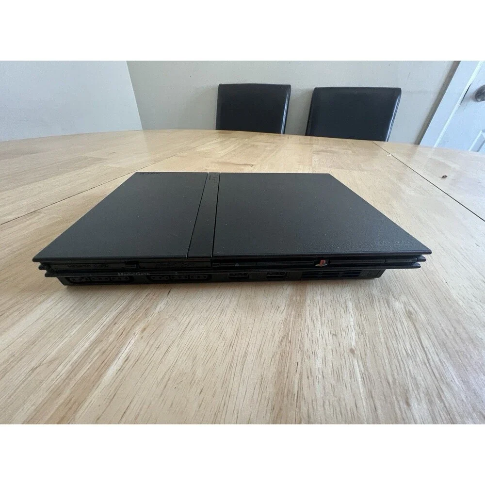 Sony PlayStation 2 Slim